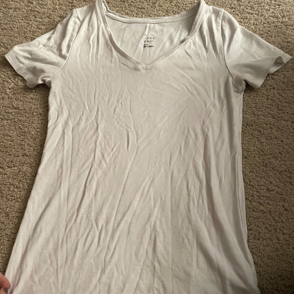 White t shirt